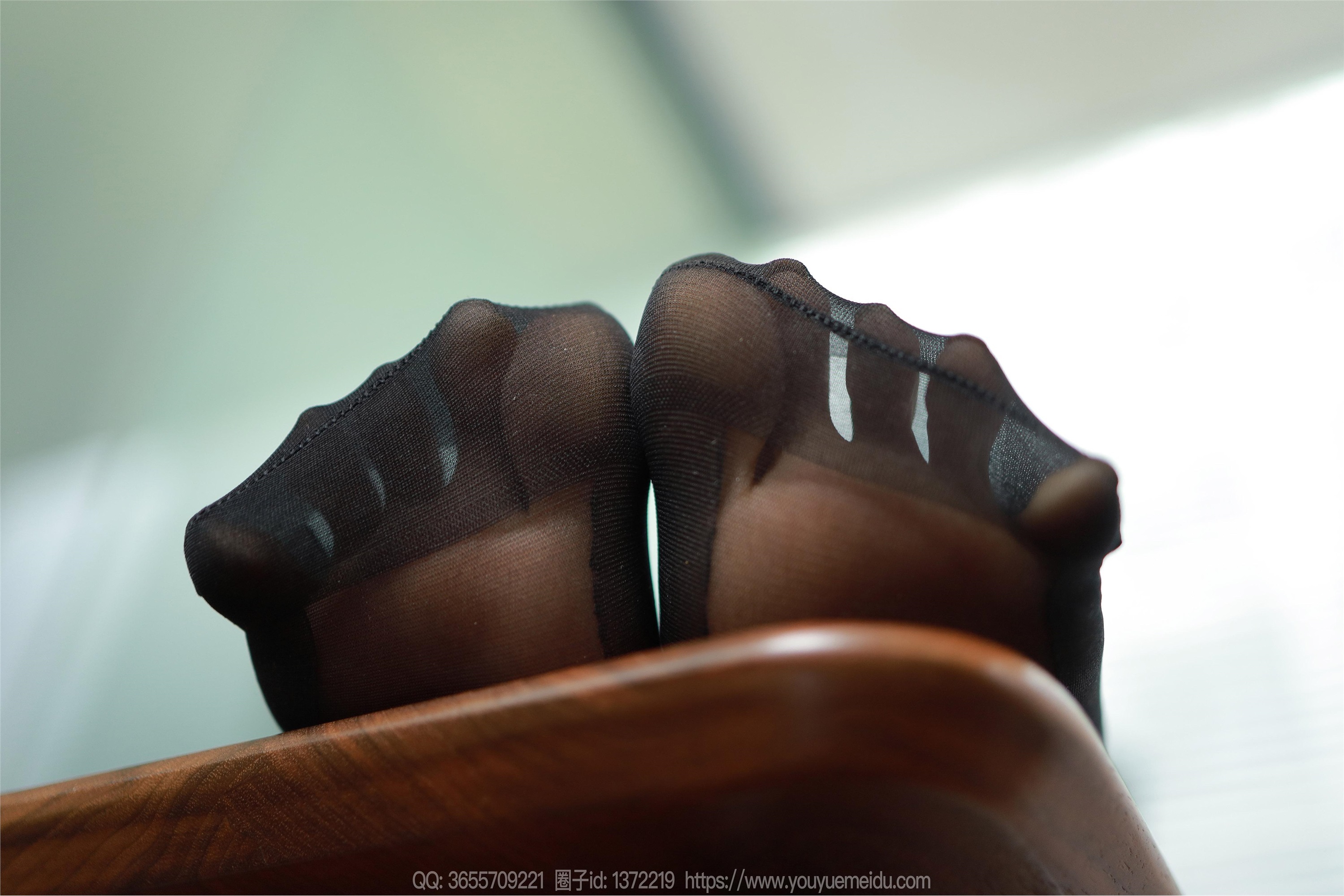 IESS异思趣向  2023.12.18 丝享家 1614 美子《新闻女王》